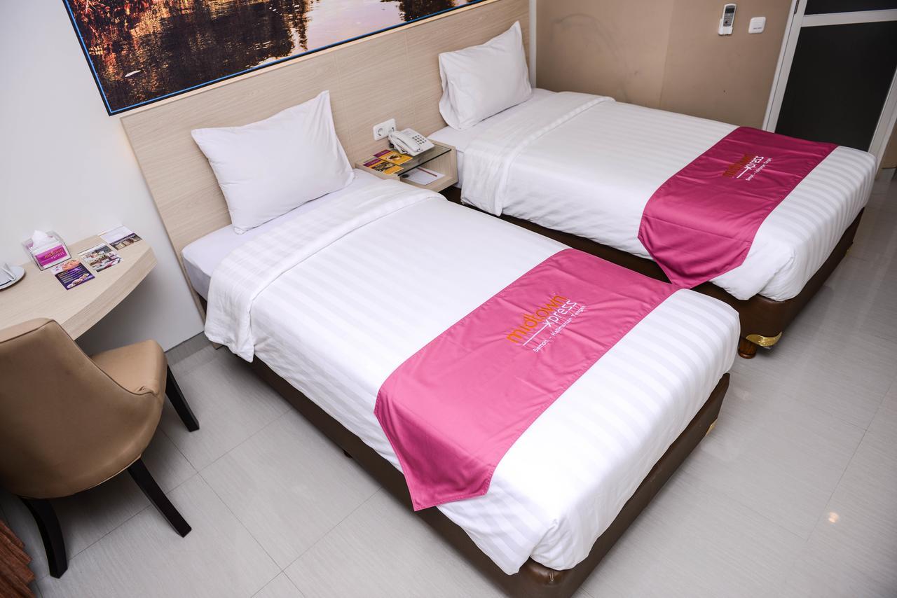 Midtown Xpress Sampit - Kalimantan Tengah Экстерьер фото