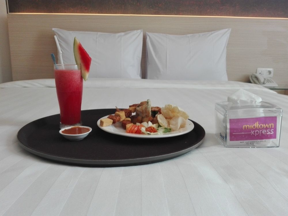 Midtown Xpress Sampit - Kalimantan Tengah Экстерьер фото