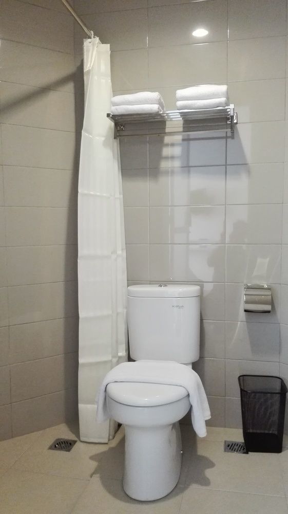 Midtown Xpress Sampit - Kalimantan Tengah Экстерьер фото